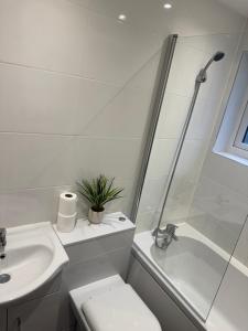 London Croydon Comfy Accommodation