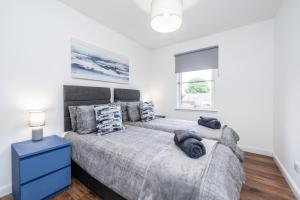 Hardgate Getaway - 3-Beds Home with Free Parking & Fast Wi-Fi