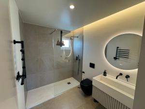 Marina Búzios Vilamoura Central 2-Bedroom Apartments