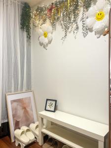 NEW Gangnam Stn 5min 50inch TV Netflix Washer Dryer YOUON STAY