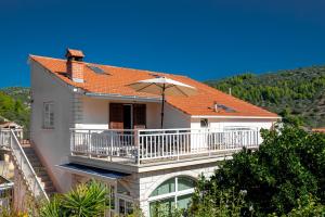 Apartment Maja-Quiet Island Escape