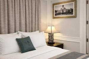 Anphan Hotel & Spa - Ben Thanh Market