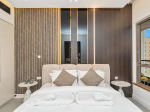 4 BHK JBR BEACHFRONT# Next to Dubai Eye# Marina View