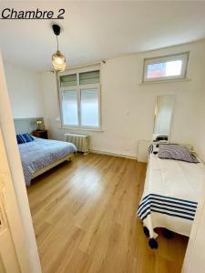 Large 6-bedroom house, close to Lille city center, CHR