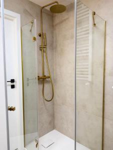 Apartament Potockiego z Prywatnym Parkingiem