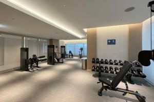 Cosy Sobha Hartland Apt - Pool&Gym - Near Downtown