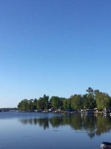 Remodeled Cabin On Shawano Lake