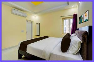 Hotel Country Green Near Shree Baba Alakhnath Temple- Elevator- Parking and Restaurant Facilities - Best Hotel In Bareilly
