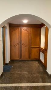 Abida Mansion 4BHK Near MCP Convention Centre IJK