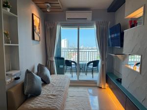 Lumpini Park Beach Jomtien Pattaya Condo 21F