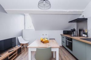 La Lucarne-Wifi-Netflix-Parking
