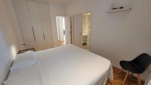 Beautiful 2 bedroom apartment with Oceanview