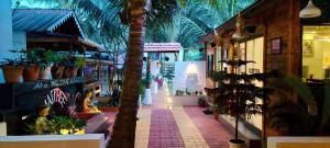 Maitree Beach Resort