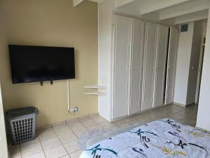 Home at the beach 1 Hawaan View