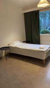 Spacious 2-bedroom apartments for a work crew or family!