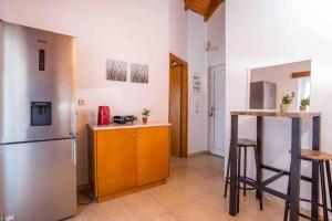 MEGAT SEAVIEW AND SEASIDE APARTMENTs