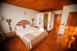 Hotel VATOLA