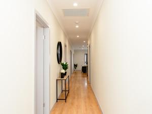 Hunter Valley Modern 4-Bedroom House