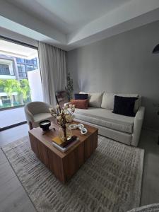 Apartamento a estrenar con acceso privado a la playa