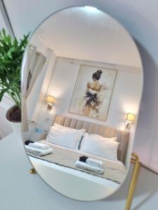 The Wooden Line - Modern Retreat near Victoriei