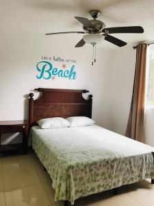 COSTA LINDA Charming 1-03