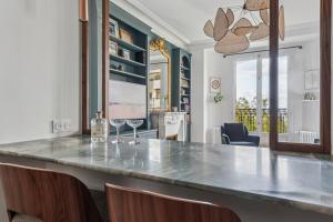 Cosy Family Nest in Montmartre