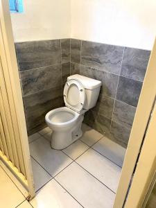 AVAION HOTEL LAX SoFi STADIUM
