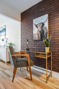 Peaceful DT Condo | Saddledome | HeatedParking