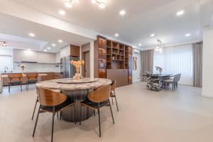 ThaiHomeLuxury6B villa walkingst