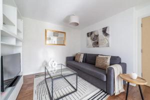 1-Bed Flat- 7 min Walk to Farringdon Station