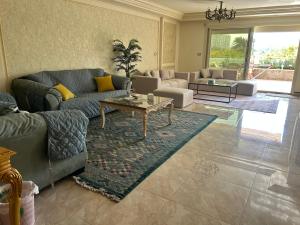 Deluxe condo in Smouha