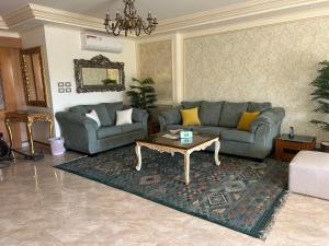 Deluxe condo in Smouha