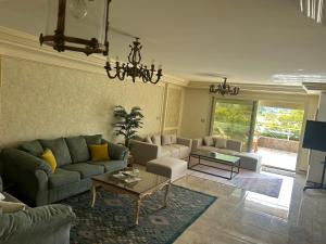 Deluxe condo in Smouha