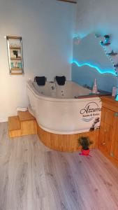 Azzurra Room&Relax