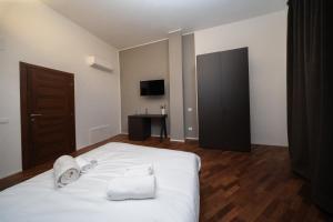Salerno Station Rooms img30