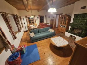 U lyžařského vleku - 1x parkování v garáži zdarma