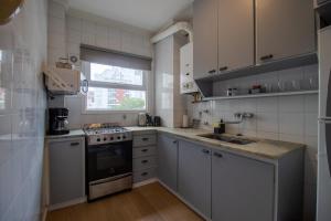 Plaza Mitre - Colon & Hipolito