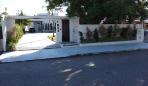 Casa Privativa e Diferenciada na Praia de São Lourenço do Sul