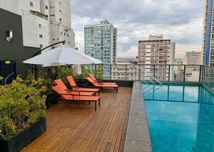 Modern Studio with Garage - Downtown SP