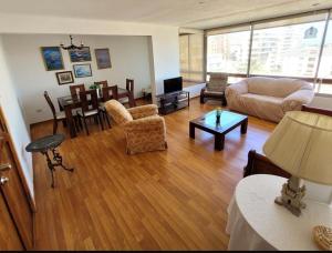 Gran departamento cerca de la playa