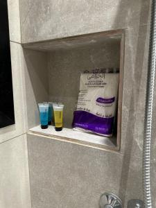 استديو هادئ بدخول ذاتي