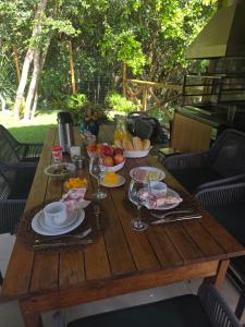 Villa Tropical PdF Completo Cozinheira excelente opcional