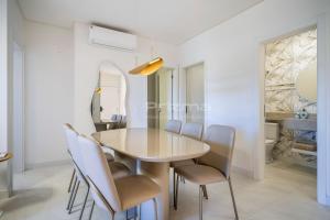 Apto 3 Dormitórios com Sacada e Churrasqueira