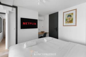 Residence dException Renovee par Architecte - Paris 10