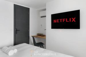 Residence dException Renovee par Architecte - Paris 10