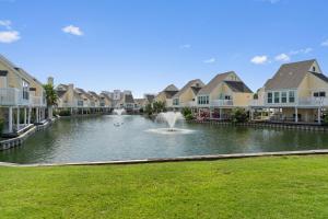 Hello Sunshine at Sandpiper Cove