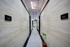 Townhouse Koramangala Road Complex Formerly Parkash Tower