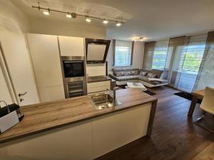 Design Apartment Velden am Wörthersee mit Terrasse & Parkplatz