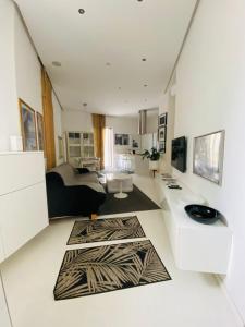 Rome, Beautiful Apartment in a Vintage Building