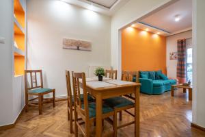 Spacious Comfort Apartment in Holargos by traser